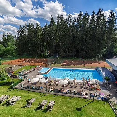 Jezerka Hotell 4*