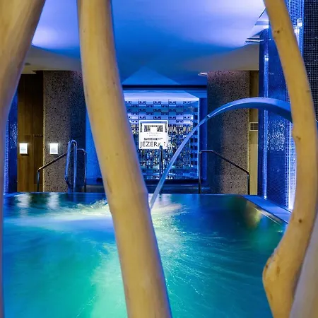 Jezerka Отель Сеч