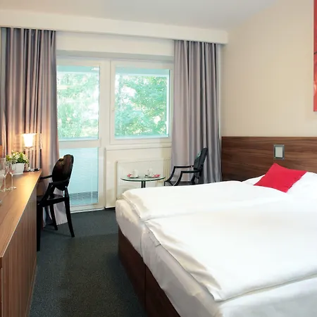 Jezerka Hotel Sec
