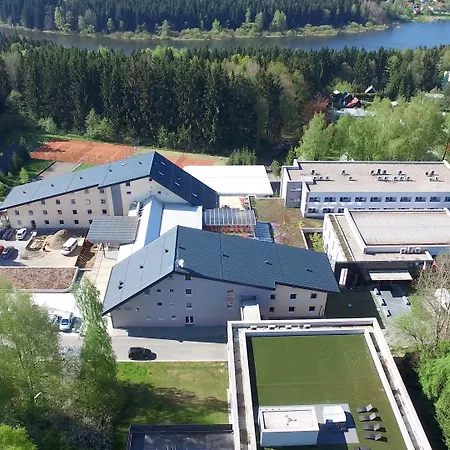 Jezerka Hotel