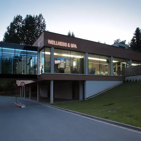 Hotel Jezerka