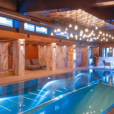 Jezerka Hotel 4*