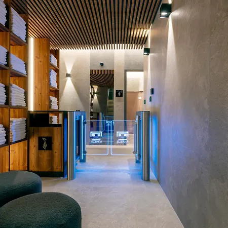 Hotel Jezerka Sec