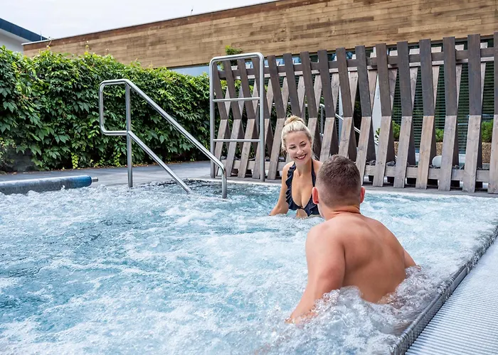 Hotell Jezerka 4*